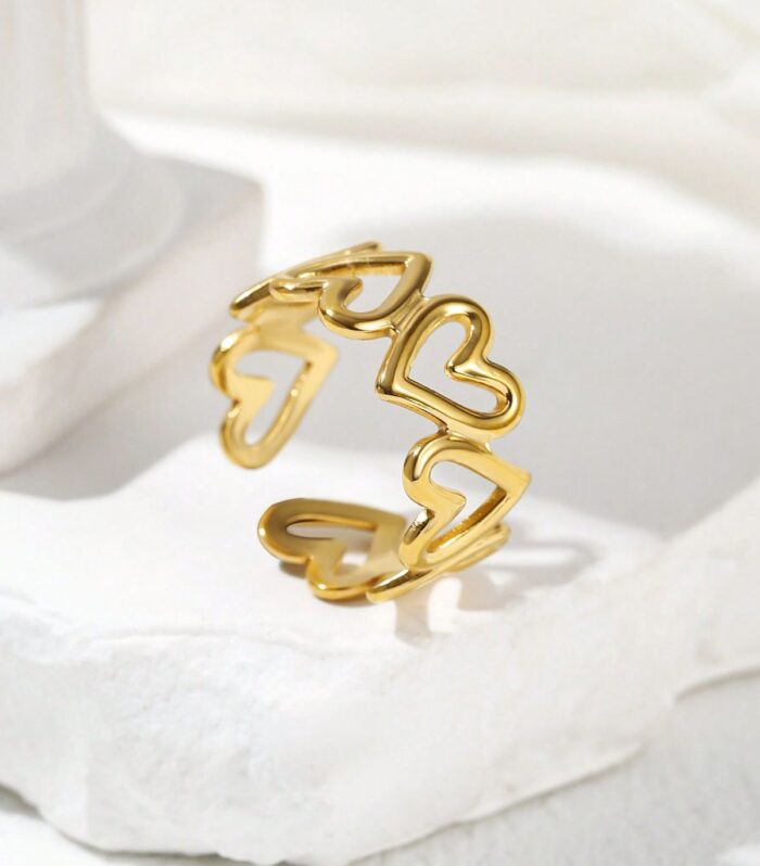 Heart Band Ring